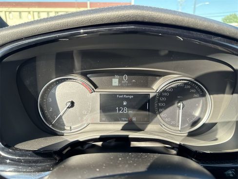 Used 2024 Cadillac XT6 Sport image 21