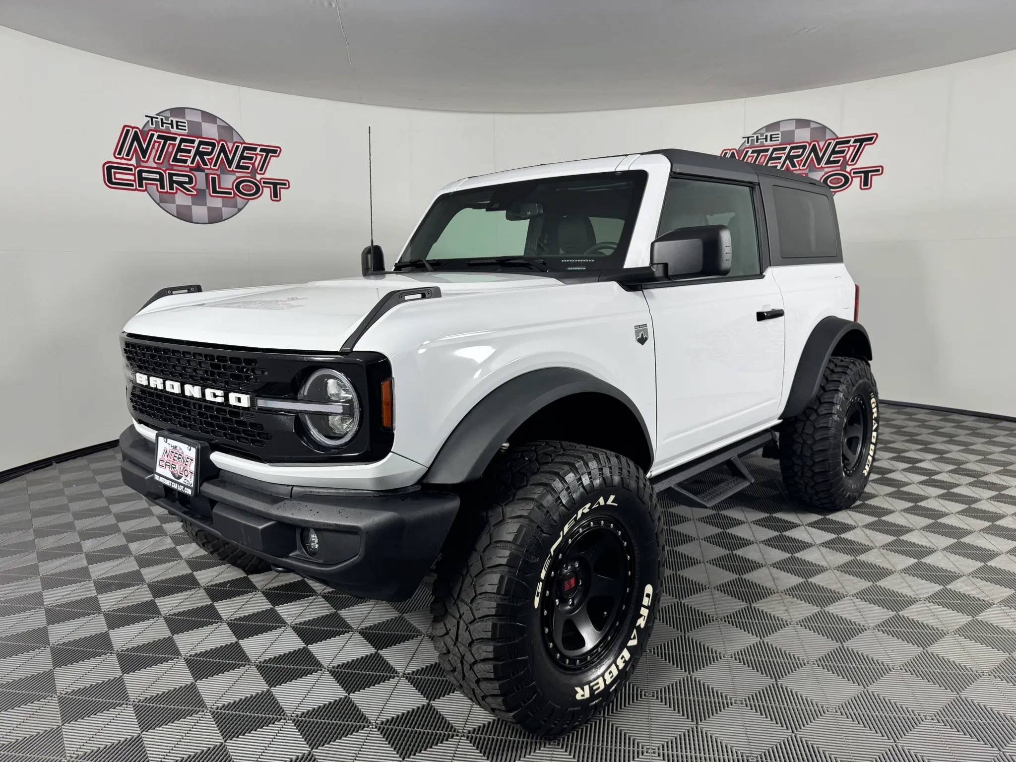 Used 2024 Ford Bronco Big Bend AWD/4WD image 3