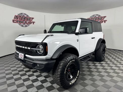Used 2024 Ford Bronco Big Bend AWD/4WD image 3