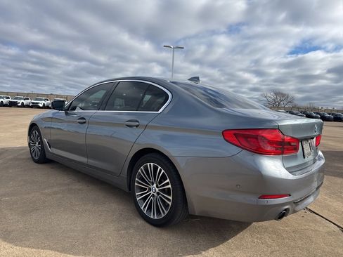 Used 2019 BMW 530i w/ Convenience Package image 5