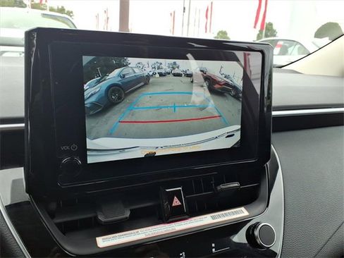 Used 2024 Toyota Corolla LE image 18