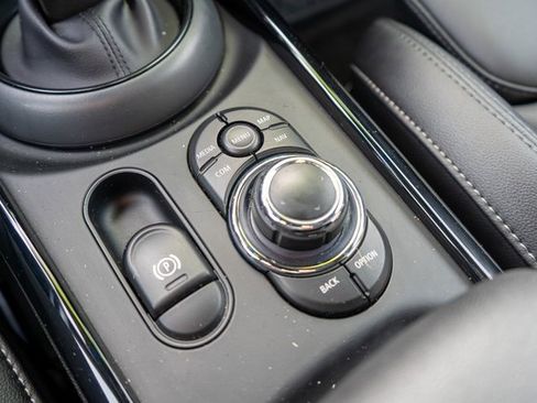 Used 2022 MINI Cooper Clubman S image 34