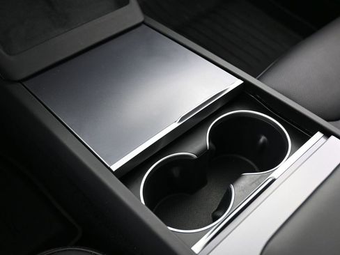 Used 2024 Tesla Model 3 Standard Range image 20