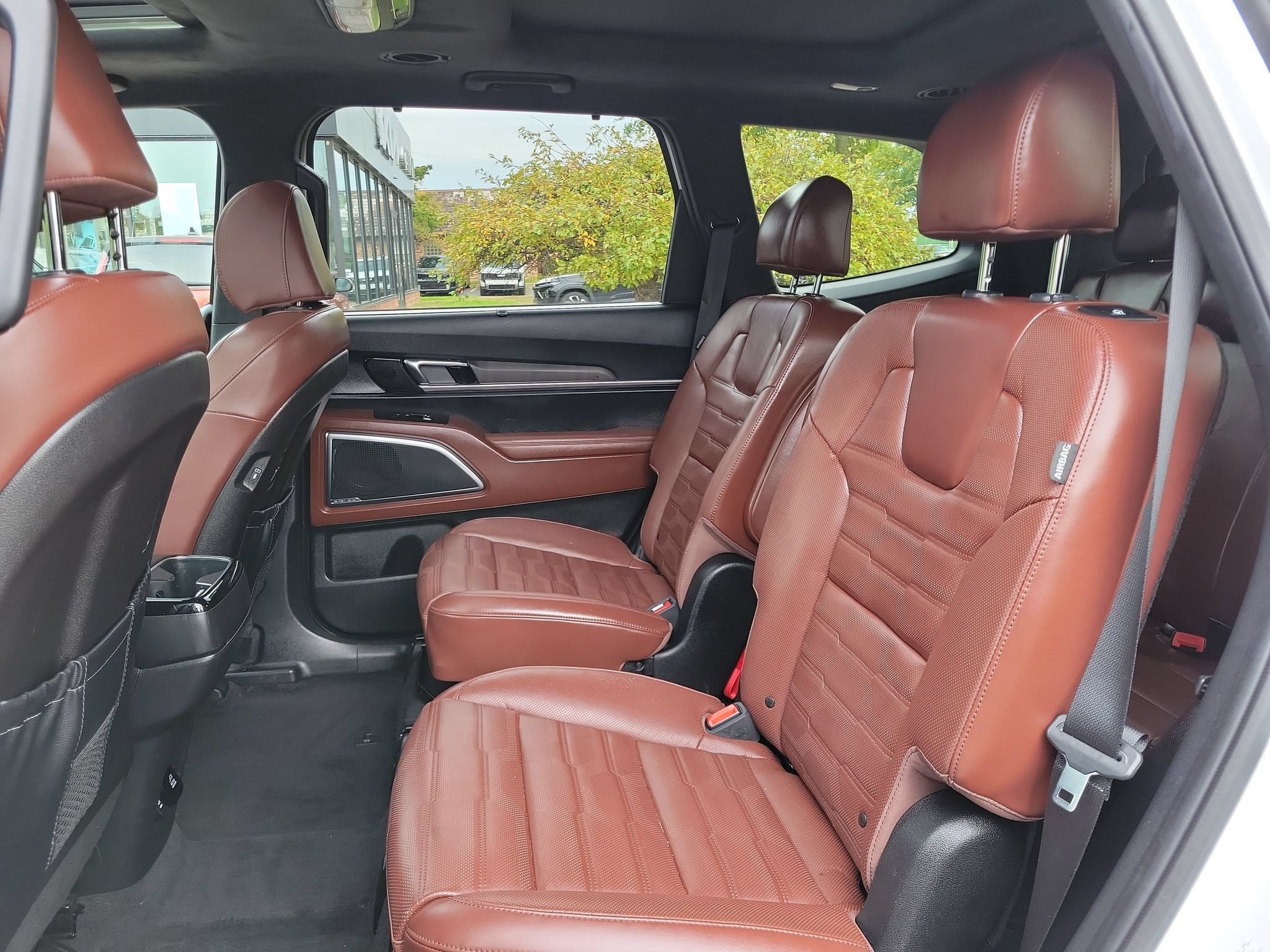 Certified 2024 Kia Telluride SX Prestige AWD/4WD image 24