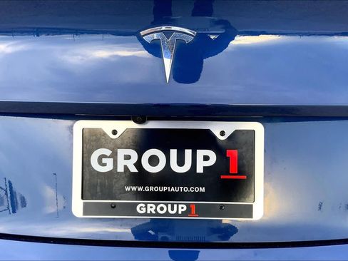 Used 2021 Tesla Model 3 Standard Range Plus RWD image 9