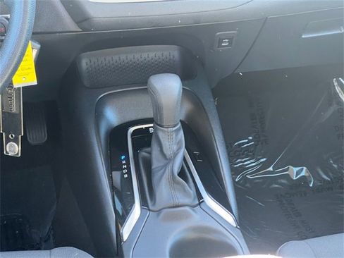 Certified 2023 Toyota Corolla LE image 17