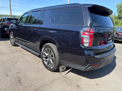 Used 2024 Chevrolet Suburban Z71 w/ Z71 Off-Road Package AWD/4WD image 11
