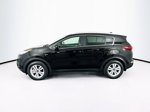 Used 2019 Kia Sportage LX w/ LX Popular Package image 4
