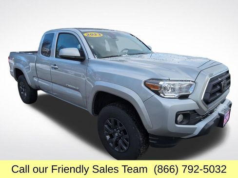 Certified 2023 Toyota Tacoma SR5 image 9