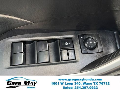 Used 2022 Toyota RAV4 XLE w/ Convenience Package FWD image 25