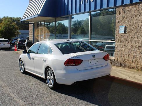 Used 2013 Volkswagen Passat 2.5 SE image 6