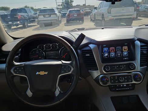 Used 2018 Chevrolet Tahoe LS w/ Enhanced Driver Alert Package RWD image 14