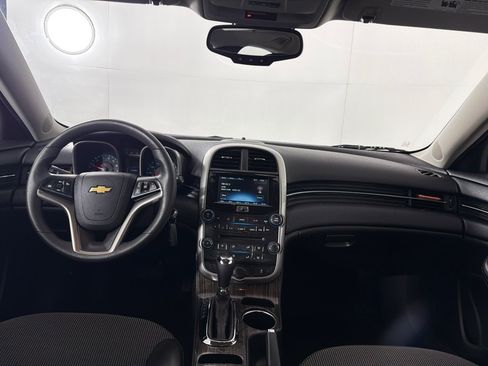 Used 2015 Chevrolet Malibu LT w/ Power Convenience Package FWD image 21