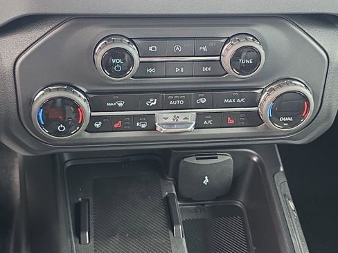 New 2025 Ford Bronco Outer Banks image 26