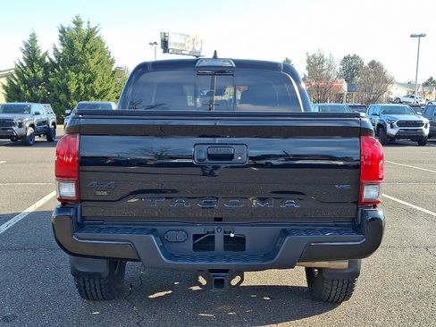 Certified 2023 Toyota Tacoma TRD Sport image 5