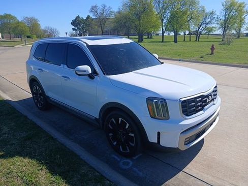 Used 2023 Kia Telluride SX image 1