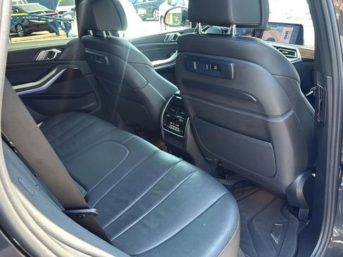 Used 2020 BMW X5 xDrive40i w/ Convenience Package AWD/4WD image 11
