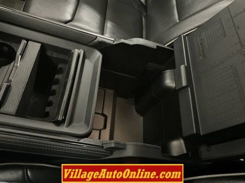 Used 2023 RAM 1500 Limited w/ Body Color Bumper Group AWD/4WD image 24