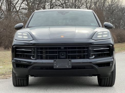 Certified 2024 Porsche Cayenne image 7