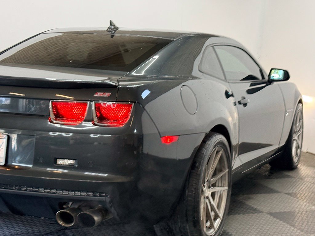 Used 2013 Chevrolet Camaro SS w/ RS Package RWD image 12