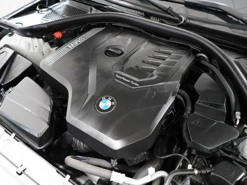 Used 2023 BMW 330i xDrive Sedan w/ M Sport Package AWD/4WD image 34