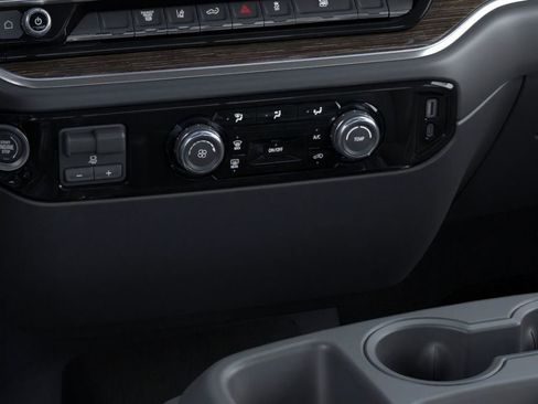 New 2026 GMC Sierra 2500 SLE AWD/4WD image 23