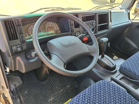 New 2024 Chevrolet Low Cab Forward image 13