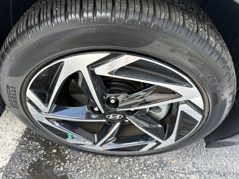 Used 2026 Hyundai Sonata SEL FWD image 6