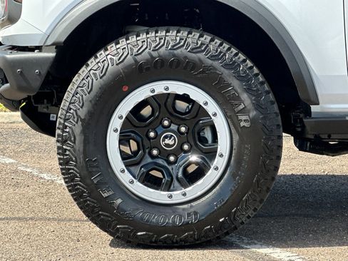 New 2026 Ford Bronco Badlands AWD/4WD image 33