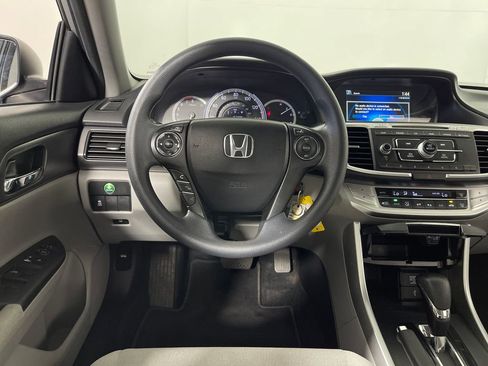 Used 2013 Honda Accord LX image 15