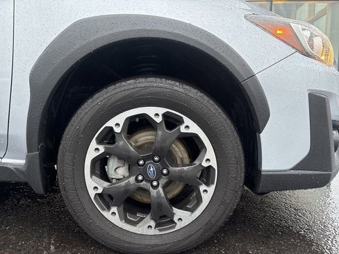 Used 2023 Subaru Crosstrek 2.0i Premium image 7