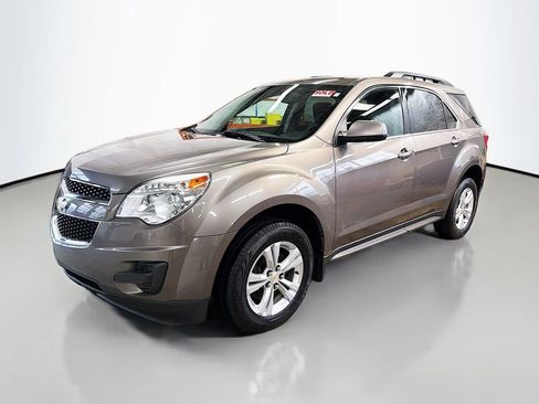 Used 2011 Chevrolet Equinox LT w/ All-Star Package image 5