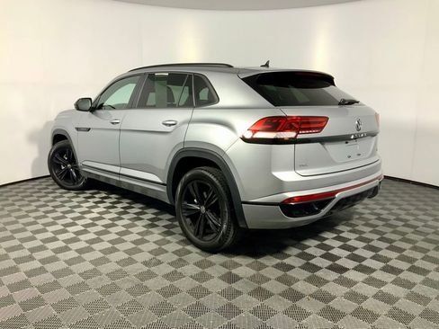 Used 2023 Volkswagen Atlas Cross Sport SEL R-Line AWD/4WD image 13