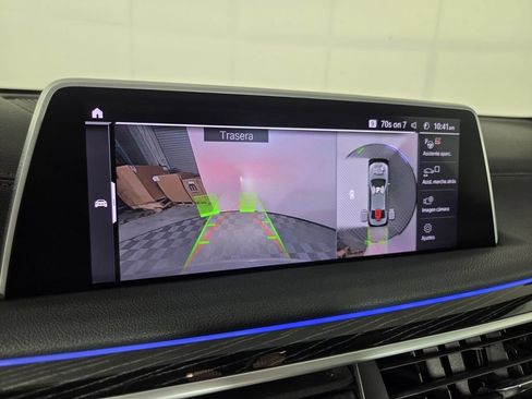 Used 2022 BMW 740i w/ M Sport Package RWD image 12