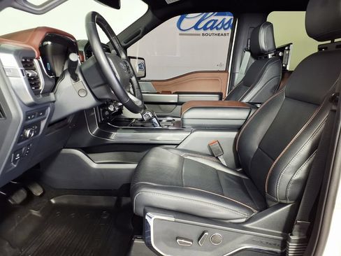 Used 2022 Ford F150 Lariat w/ Equipment Group 502A High AWD/4WD image 9
