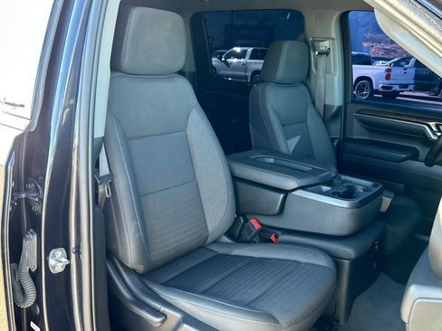 Used 2023 GMC Sierra 1500 SLE image 20