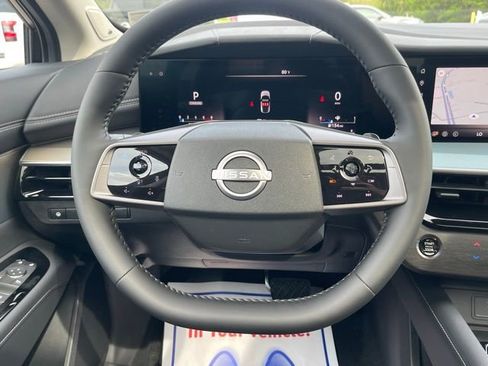 New 2025 Nissan Murano SL image 24