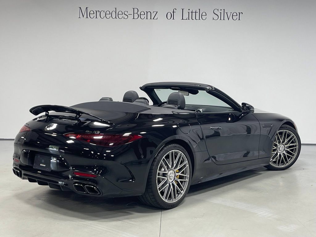 Used 2022 Mercedes-Benz SL 63 AMG 4MATIC image 9