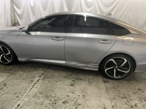 Used 2020 Honda Accord Sport image 12