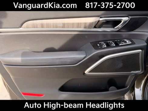 Certified 2023 Kia Telluride EX w/ EX Captain's Chair Package image 17