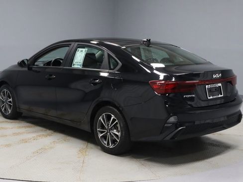 Used 2024 Kia Forte LXS image 8
