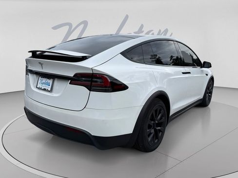 Used 2022 Tesla Model X AWD/4WD image 9