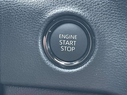 New 2026 Toyota Tundra SR5 AWD/4WD image 34