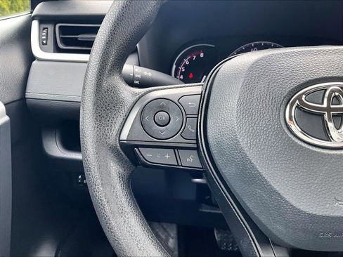 Used 2025 Toyota RAV4 LE AWD/4WD image 23