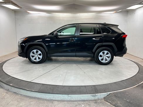 Used 2024 Toyota RAV4 LE image 2