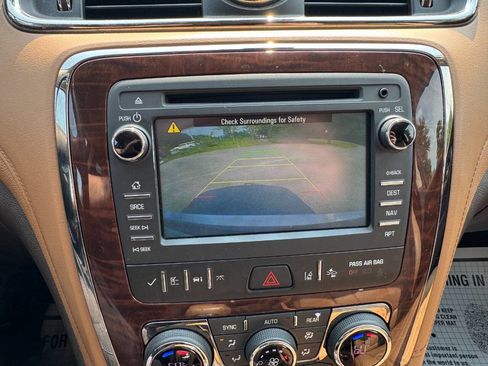 Used 2016 Buick Enclave Leather w/ Trailering Package FWD image 21