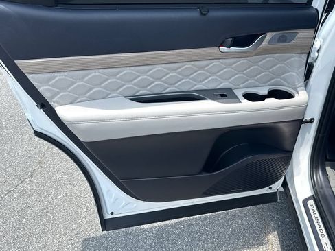 Used 2022 Hyundai Palisade Calligraphy FWD image 22