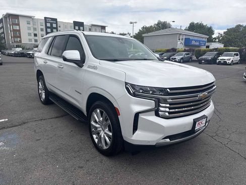 Used 2022 Chevrolet Tahoe High Country AWD/4WD image 4