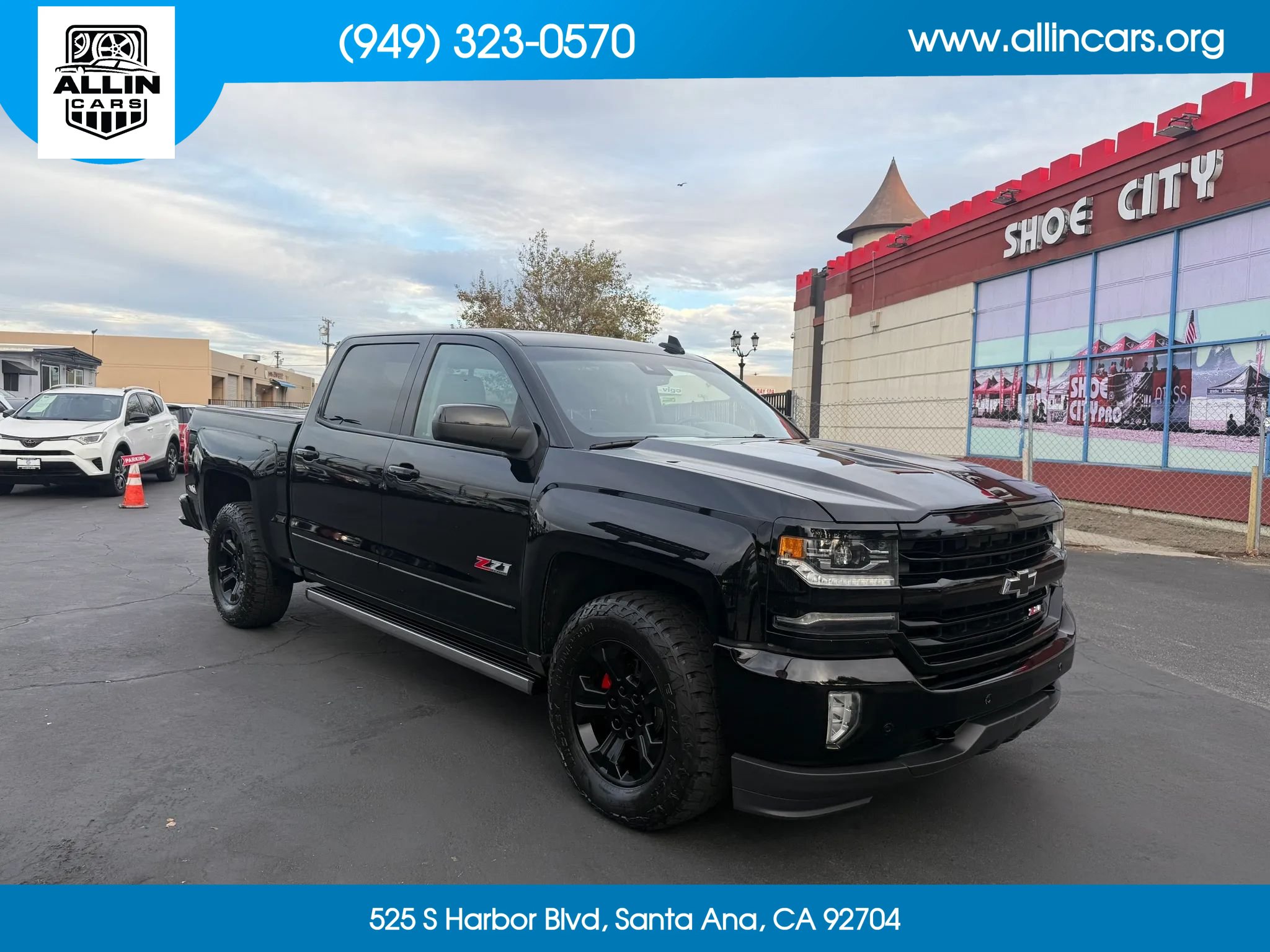 Used 2018 Chevrolet Silverado 1500 LTZ Z71 w/ LTZ Plus Package AWD/4WD image 3