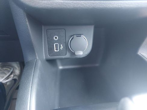 Used 2024 Nissan Kicks S FWD image 17